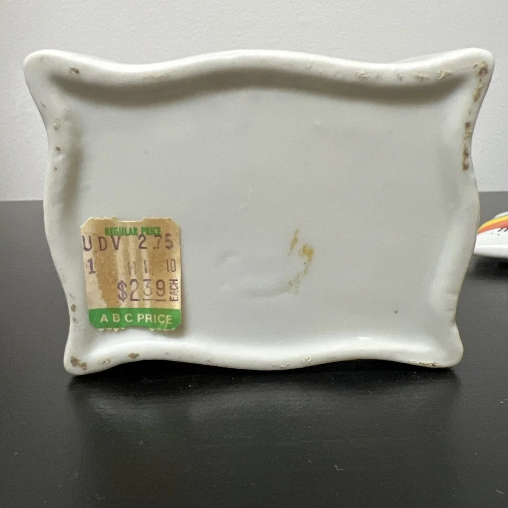 Vintage 70's Rainbow Porcelain Square Trinket Box Made in‎ Taiwan